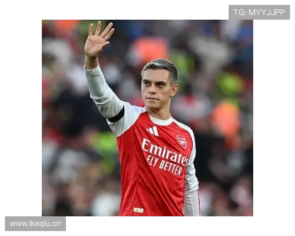 锋线竞争中的生存法则：特罗萨德如何争夺位置