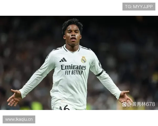 恩德里克战术定位：中锋还是影锋？